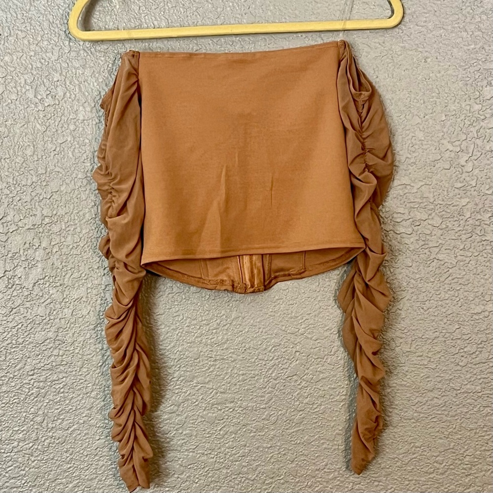Windsor Crop Top - Picture 3 of 4